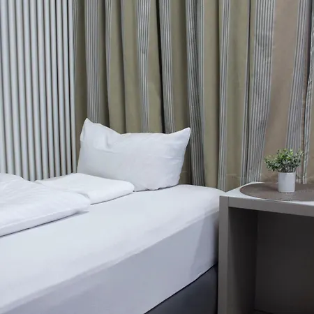 ゲストハウス Edison 52 By Lorenc