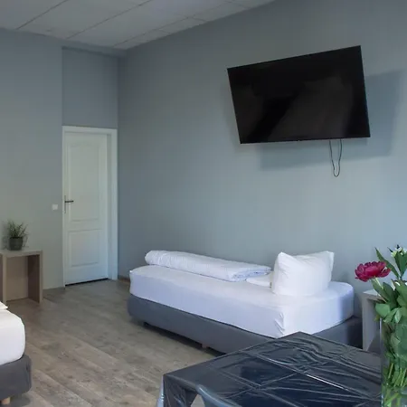 ゲストハウス Edison 52 By Lorenc