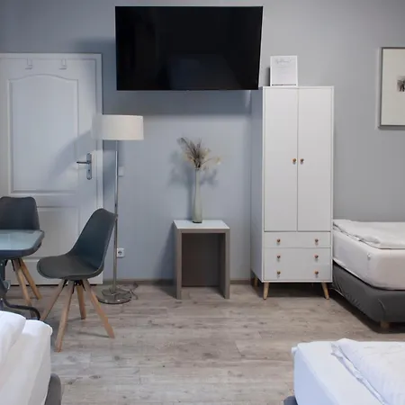 Edison 52 By Lorenc 3* ベルリン