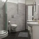 Edison 52 By Lorenc Pensjonat 3*